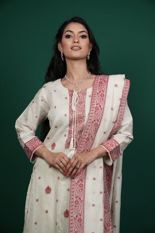 Elegant Thread Embroidered Kurti Set – White & Maroon