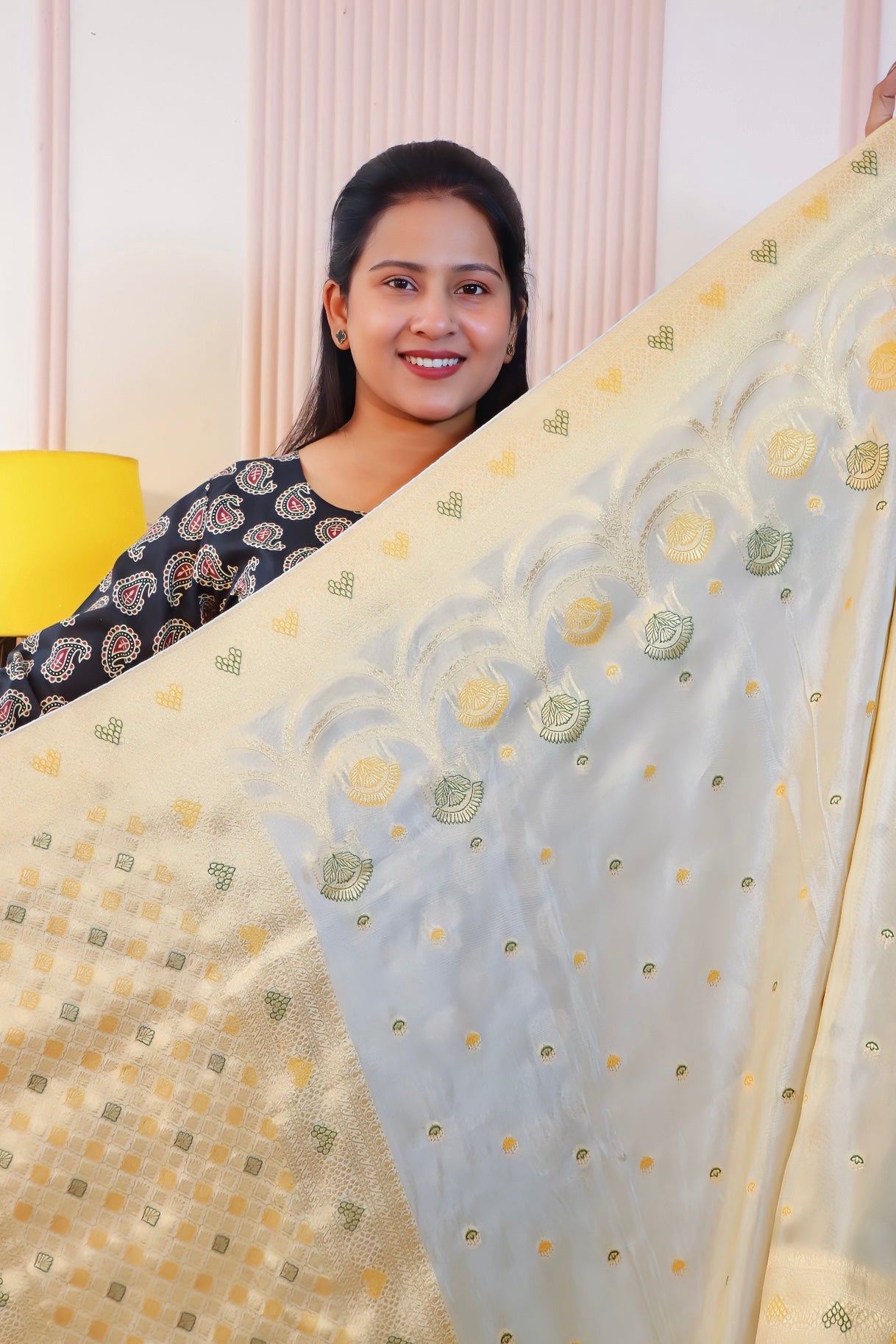 Off-White Elegance Silk Saree