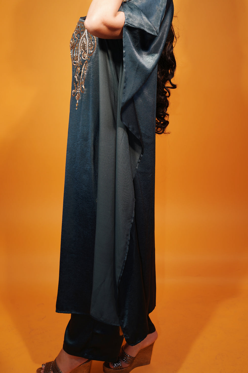 Micro Velvet Kaftan With pant