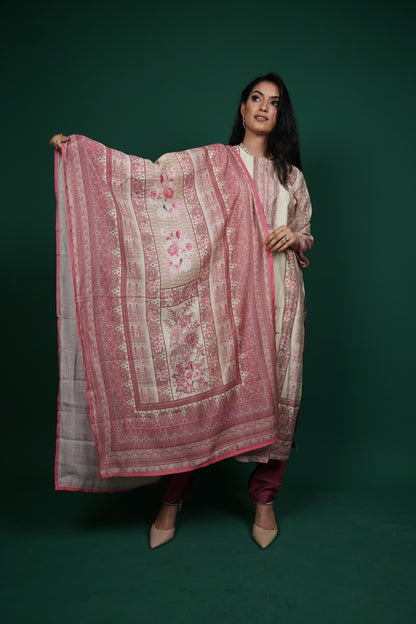 Ethereal Elegance – Kurti Set with Pant & Dupatta