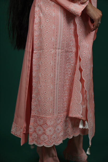 Peach Elegance – Chikankari Embroidered Kurti Set