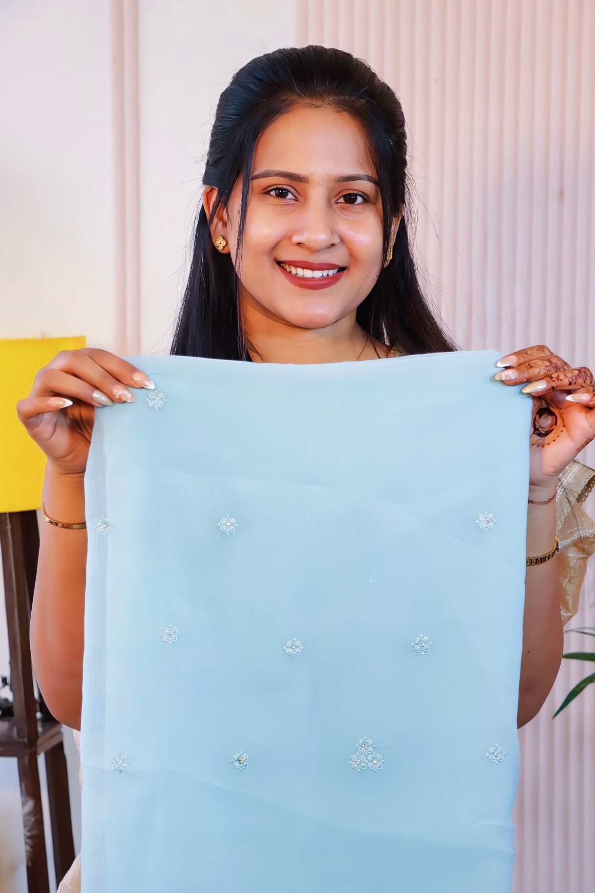 Elegant Tissue Georgette Saree