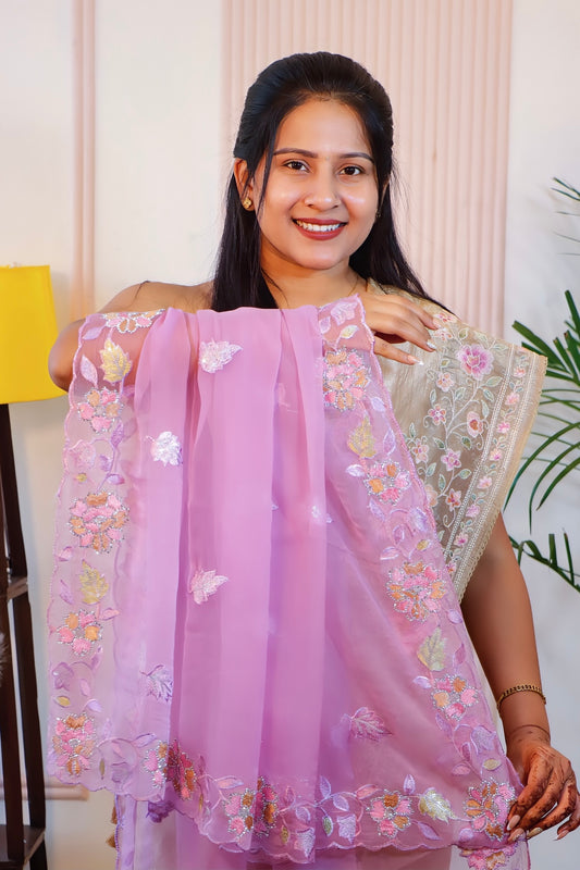 Elegant Lavender Crust Saree