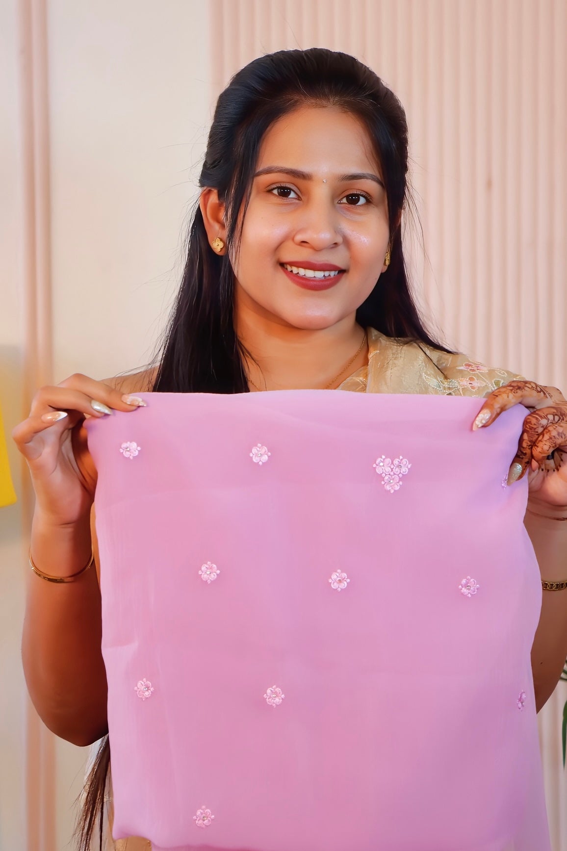 Elegant Tissue Georgette Saree