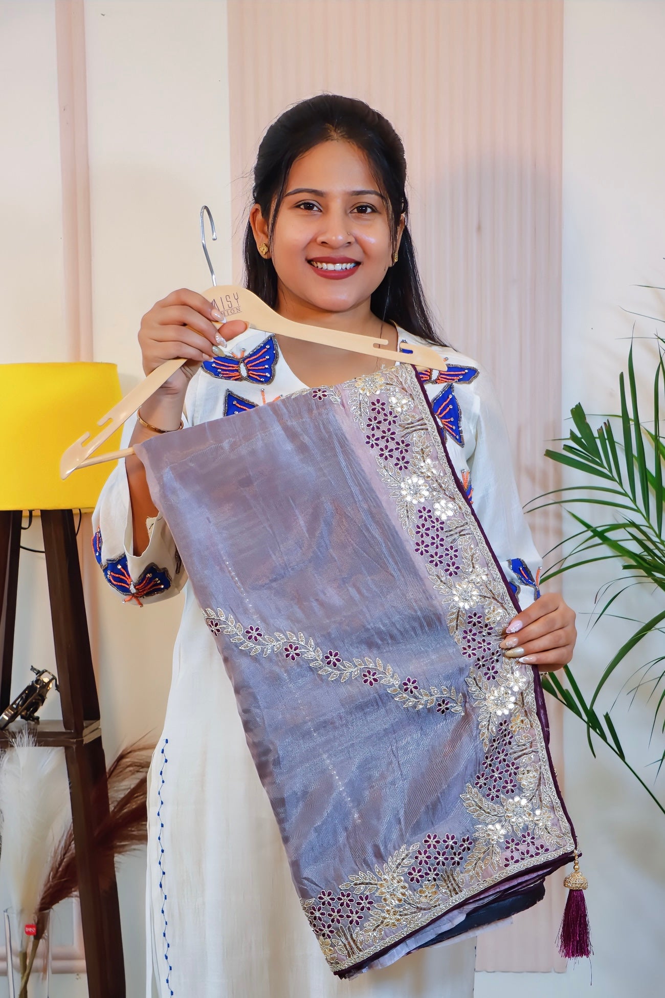 Lavender Elegance Net Shimmer Saree