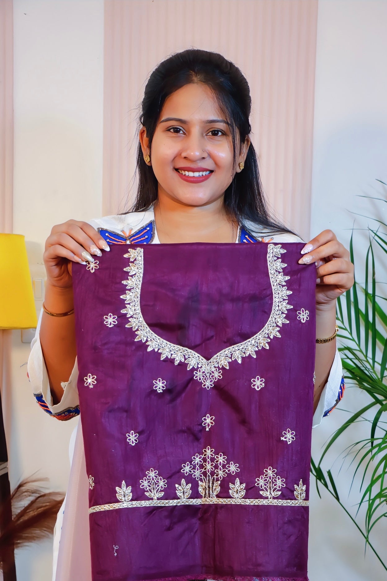 Lavender Elegance Net Shimmer Saree
