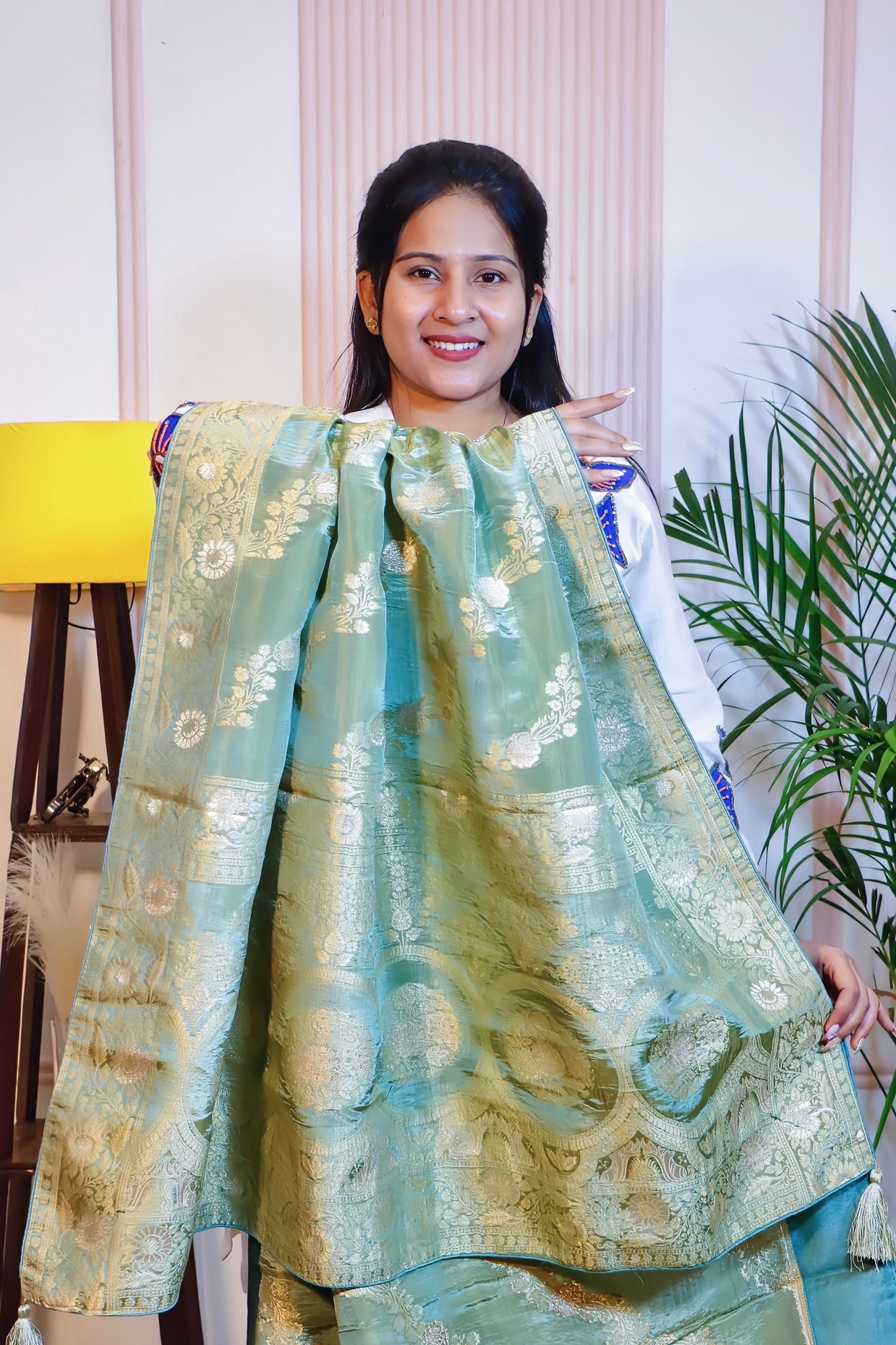 Elegant Pista Green Silk Saree