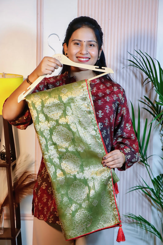 Emerald Glow Tangai Silk Saree